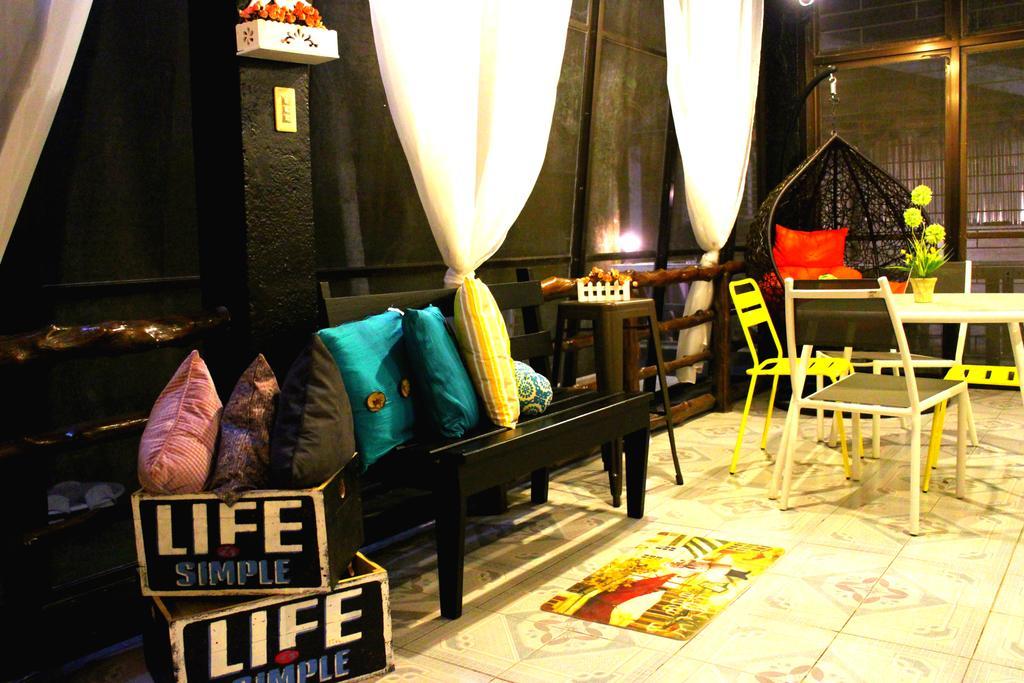 Tagaytay Garden Budgetel - City Center Tagaytay City Bagian luar foto