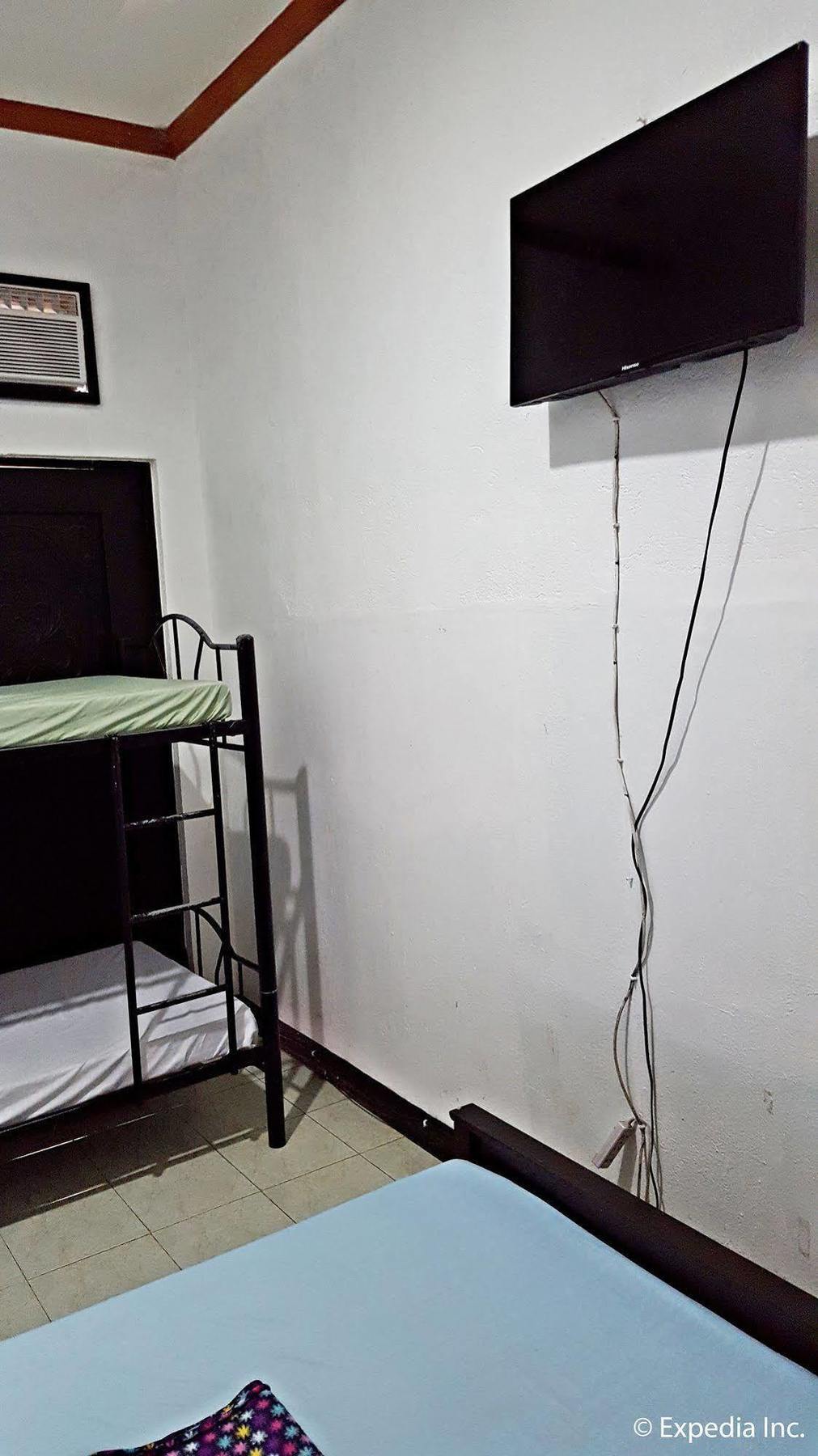Tagaytay Garden Budgetel - City Center Tagaytay City Bagian luar foto